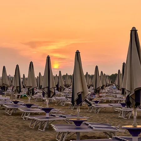 Appartamento Comfortable Flat For 4 Guests By The Bibione
