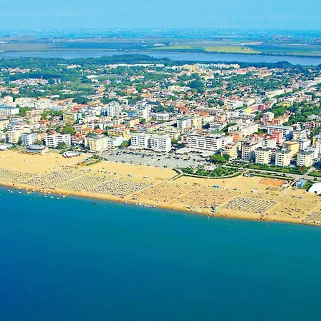 Comfortable Flat For 4 Guests By The Bibione