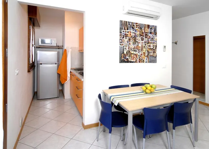 Comfortable Flat For 4 Guests By The Appartamento *