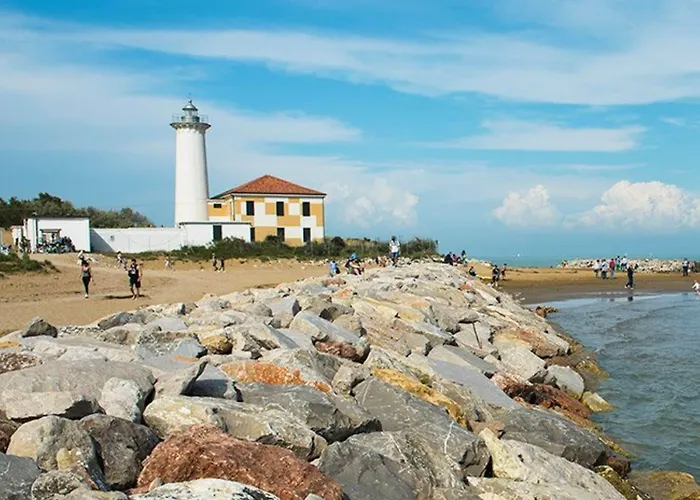 Comfortable Flat For 4 Guests By The 비비오네